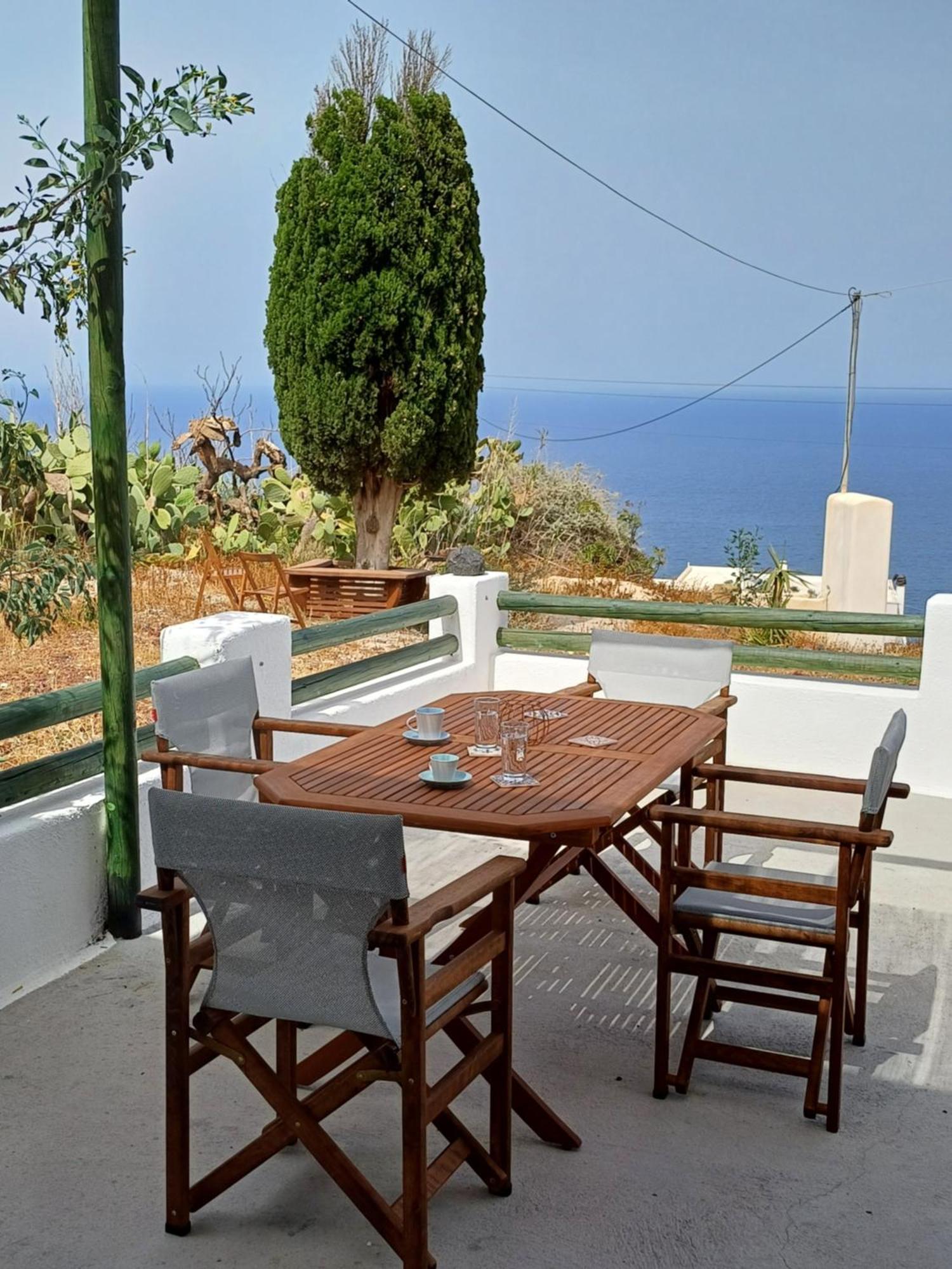 'irene' Cycladic House With Sunrise And Sea View! * Foinikiá