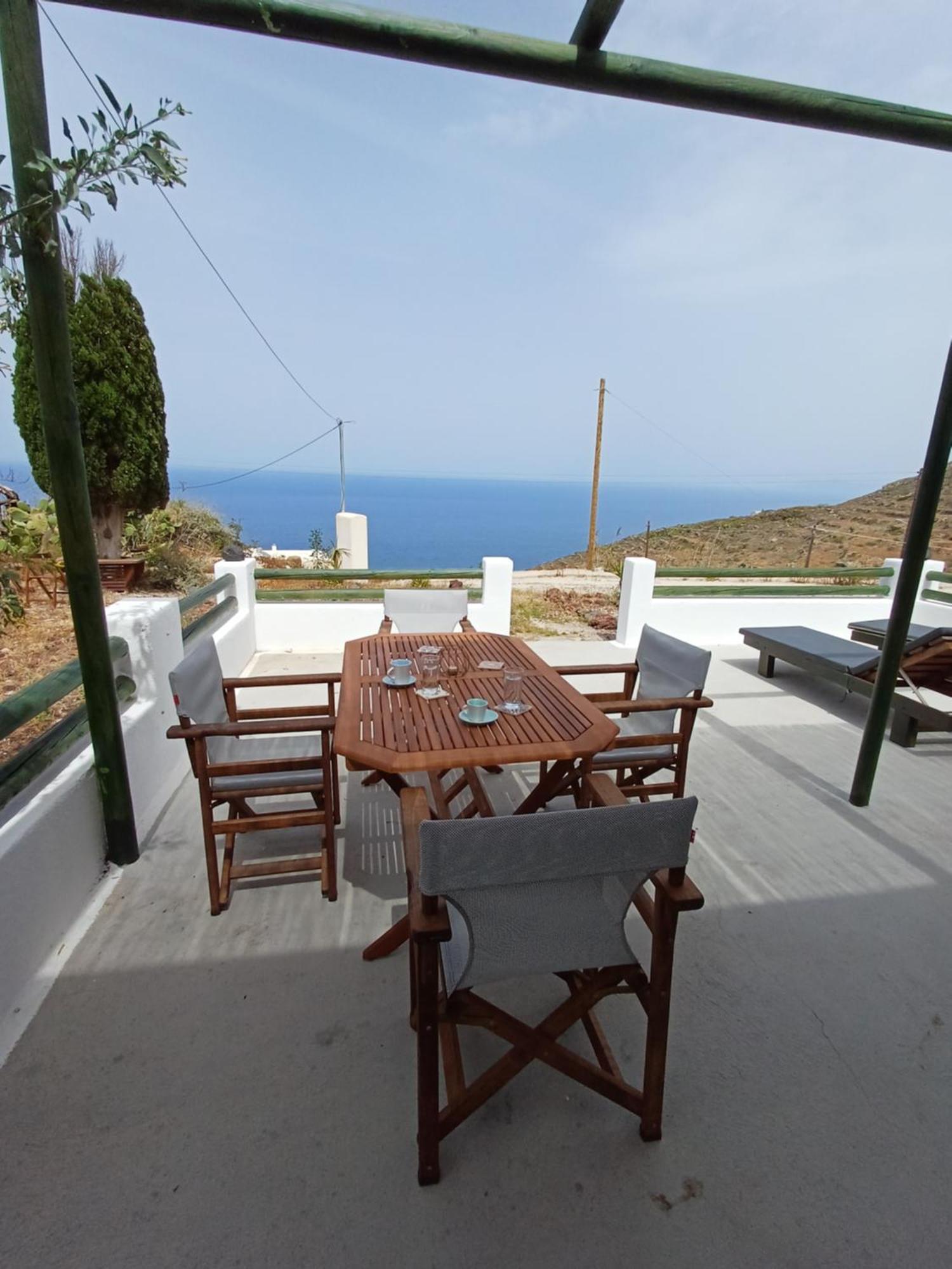 Casa vacanze 'irene' Cycladic House With Sunrise And Sea View! Foinikiá